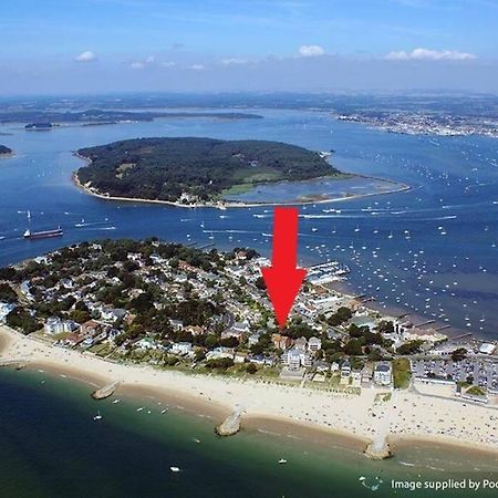 Spacious Sandbanks Apartment Near Beach And Bars With Free Parking Poole Bagian luar foto